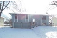 1207 SE 18th St, Oak Grove, MO 64075 
