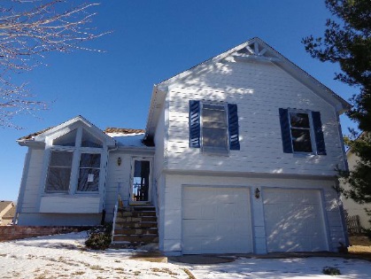 10305 N Central St, Kansas City, MO 64155 