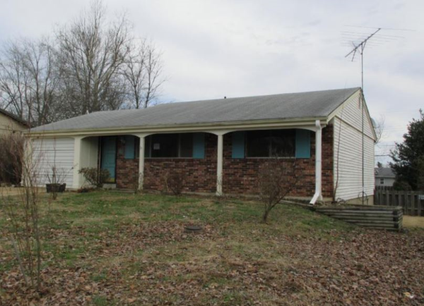 230 Gendale St, Farmington, MO 63640 