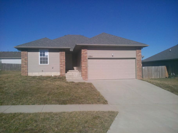 2497 W Spring Water St, Springfield, MO 65803 