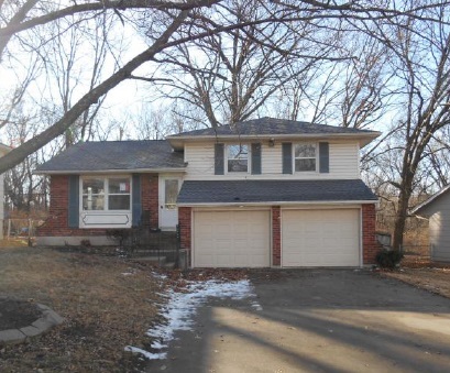 13 W 92nd Ter, Kansas City, MO 64114 