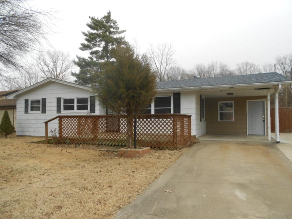 1406 Howell St, Cape Girardeau, MO 63701 