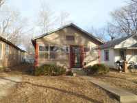 7609 Pennsylvania Ave, Kansas City, MO 64114 