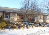 19087 Cannonball Ln, Warrenton, MO 63383 