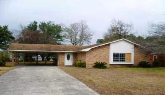 4317 Locksley Avenue, Pascagoula, MS 39581 