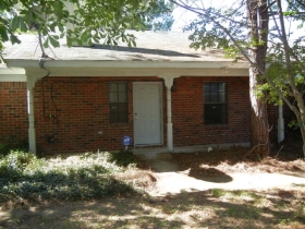 4820 CHASTAIN DR, JACKSON, MS 39206 