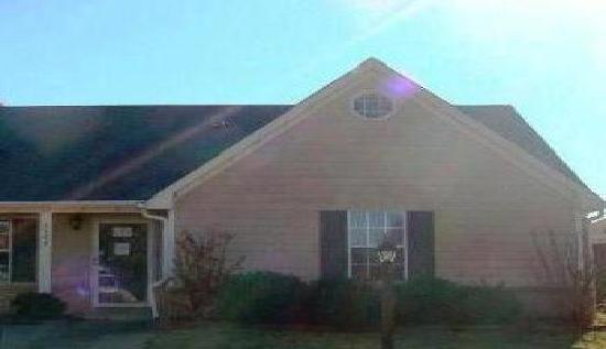 7126 Hampton Drive, Horn Lake, MS 38637 