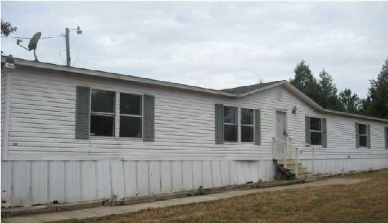 409 Cunningham Rd, Holly Springs, MS 38635 