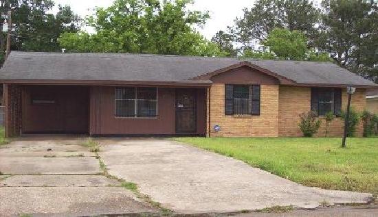 231 Utah Street, Greenville, MS 38703 