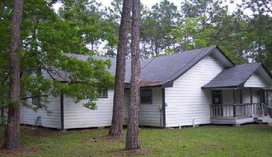 2112 Laurel Glen Rd, Gautier, MS 39553 