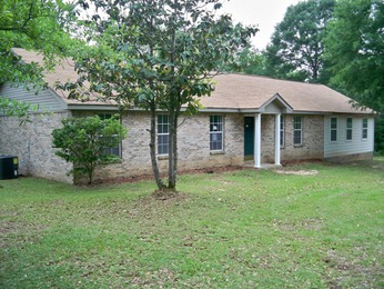 127 Easley Rd, Lucedale, MS 39452 