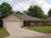 132 Northgate Dr, Canton, MS 39046 