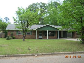 314 Florence St, Columbus, MS 39702 