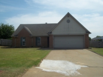3495 Bayberry Dr, Horn Lake, MS 38637 