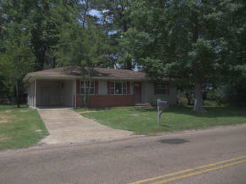 2306 Pine Circle Dr, Pearl, MS 39208 