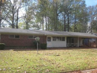 3323 Longwood Dr, Jackson, MS 39212 