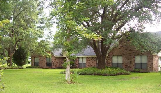 3305 Phil Davis Road, Ocean Springs, MS 39564 