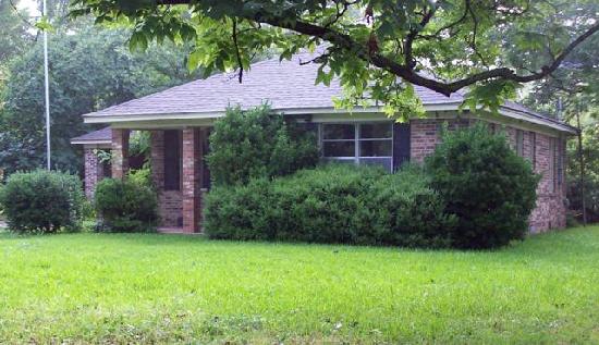 132 Simpson Road, Greenville, MS 38701 