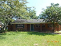 105 Bryant St, Ocean Springs, MS 39564 
