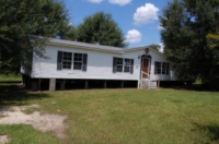18 Gateway Dr, Picayune, MS 39466 