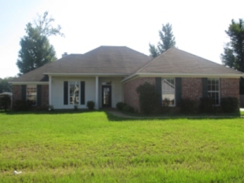 709 Southern Oaks Dr, Florence, MS 39073 