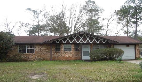 2117 Prince George Drive, Gautier, MS 39553 