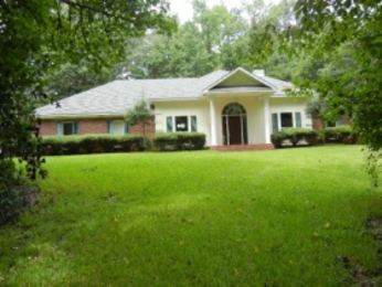 218 Brookwood Dr, Vicksburg, MS 39183 