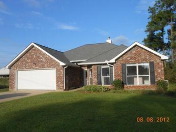 3216 N 10th St, Ocean Springs, MS 39564 
