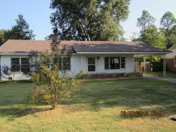 1276 Wayside Dr, Greenville, MS 38703 