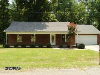 108 Valley Dr, Hattiesburg, MS 39402 