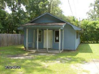 201 1/2 Oliver Ave, Hattiesburg, MS 39401 