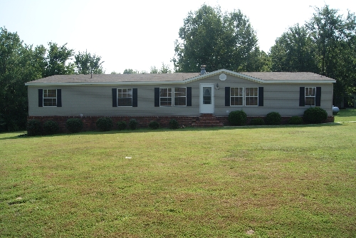 1736 HAMMOND HILL RD, Senatobia, MS 38668 