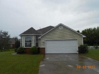 207 April Ln, Ocean Springs, MS 39564 