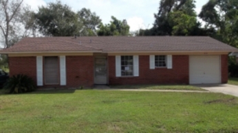 208 Charles Ave, Long Beach, MS 39560 