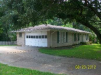 1212 Arlington St, Clinton, MS 39056 