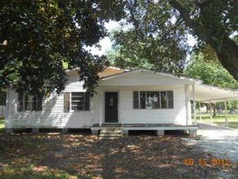 3100 Spruce St, Pascagoula, MS 39581 