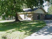 50 Lakeland Park Dr, Vicksburg, MS 39180 