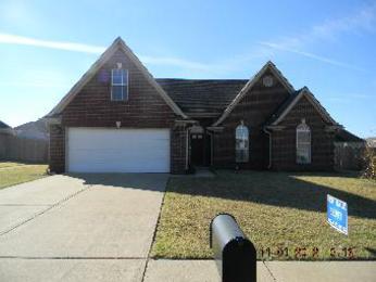 4127 Carroll Dr W, Horn Lake, MS 38637 