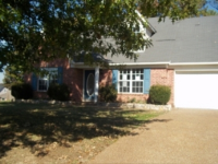 4272 Shadow Oaks Dr, Horn Lake, MS 38637 