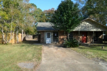 50 Pembrook Cir, Gulfport, MS 39503 