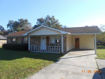 2510 Forrest St, Pascagoula, MS 39581 