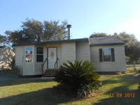 2102 Cleveland Ave, Pascagoula, MS 39567 