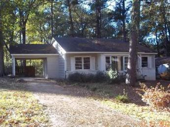 2423 Glenn Street, Jackson, MS 39204 