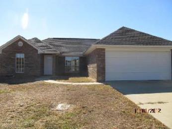 112 Superior Dr, Tupelo, MS 38801 