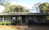 521 4th St SW, Magee, MS 39111 