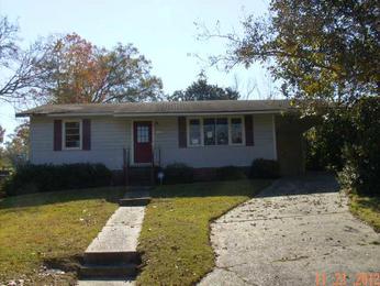 914 Palmetto St, Hattiesburg, MS 39401 