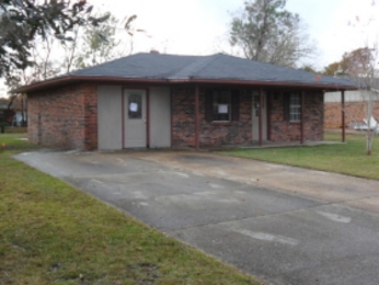 7 Leggett Cir, Gulfport, MS 39503 