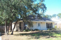 1525 S 9th St, Ocean Springs, MS 39564 