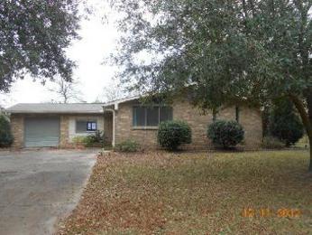 3607 Warwick St, Pascagoula, MS 39581 