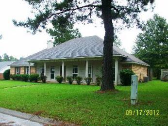 819 Eagles Nest Dr, Byram, MS 39272 